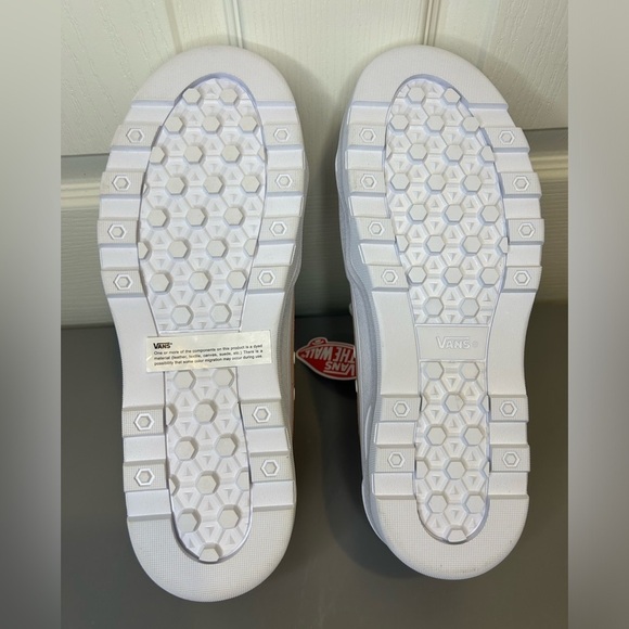 “Vans” NWT ‘Dusty Rose’ Pink High Tops Wafflecup Sole Size 11 Women’s 9.5 Men’s - Picture 7 of 13